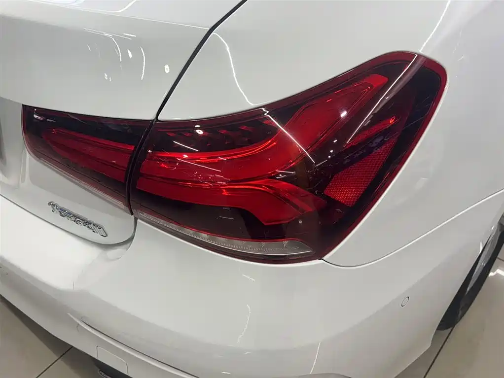Mercedes-Benz A-Class 2022 Facelift A 200 L Sport Sedan Dynamic фото 14