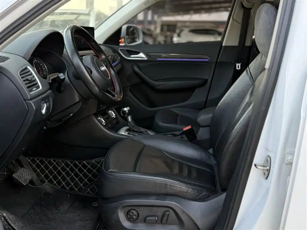 Audi Q3 2015 35 TFSI Millionth Anniversary Comfort фото 14