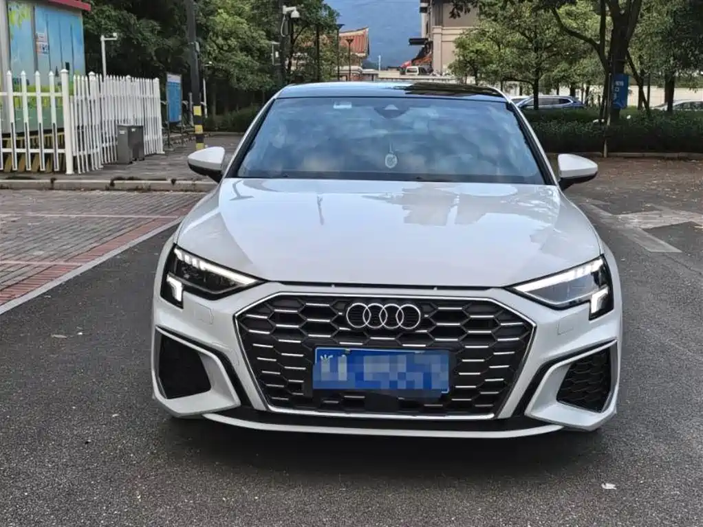 Audi A3 2021 A3L Limousine 35 TFSI Fashion Sport фото 2