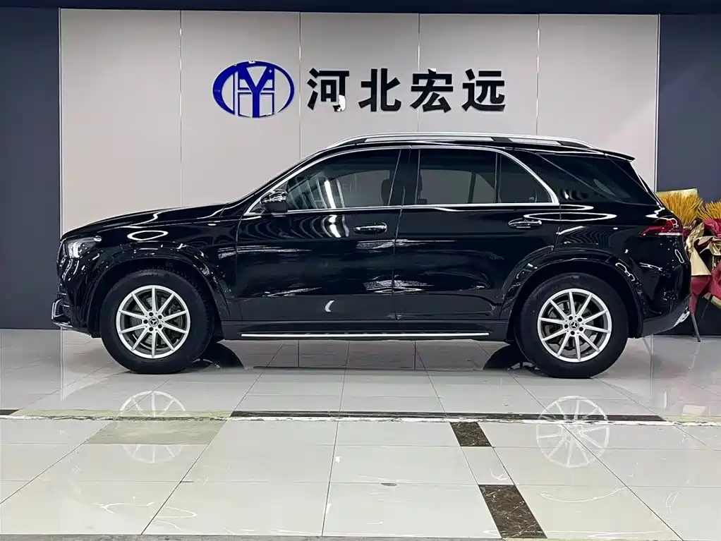 Mercedes-Benz GLE 2020 Facelift GLE 350 4MATIC Fashion Special Edition фото 3
