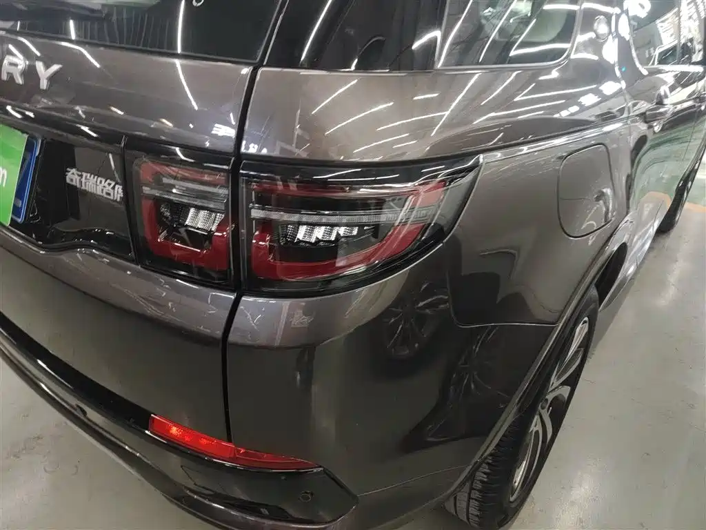 Land Rover Discovery Sport 2022 Model 249PS R-Dynamic S Performance Edition 5-Seater фото 8