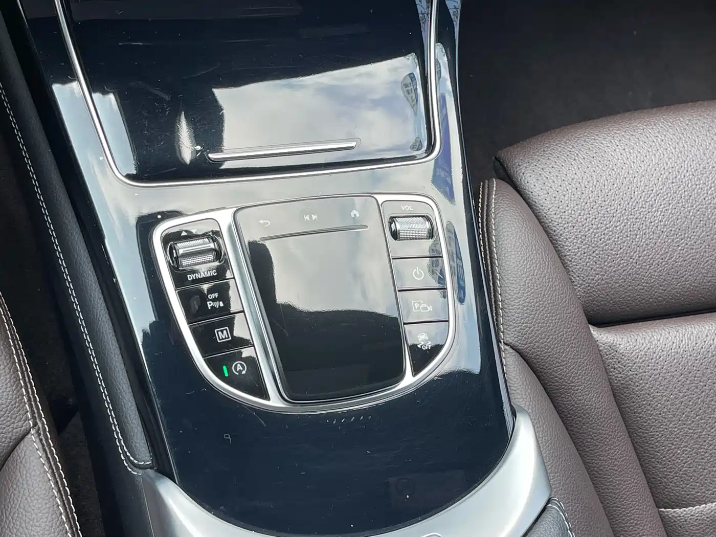 Mercedes-Benz GLC 2021 GLC 260 L 4MATIC Sporty фото 19
