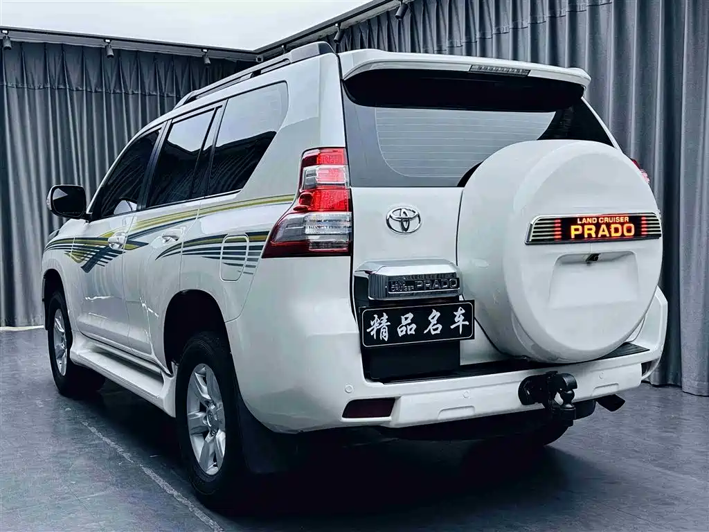 Toyota Prado (Import) фото 4