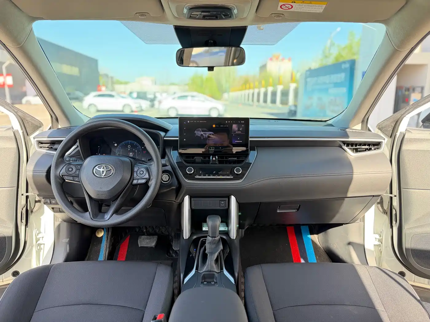 Toyota Corolla Cross 2023 2.0L Elite Edition фото 5