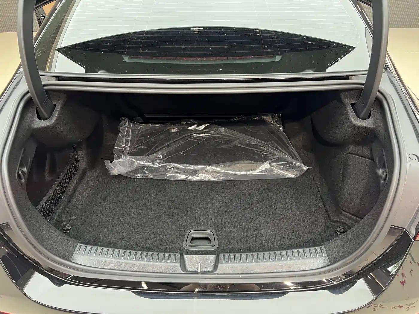 Mercedes-Benz E-Class 2025 Facelift E 300 L Fashion фото 19
