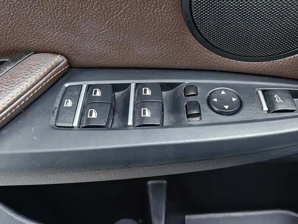 Фото 9 - BMW X4