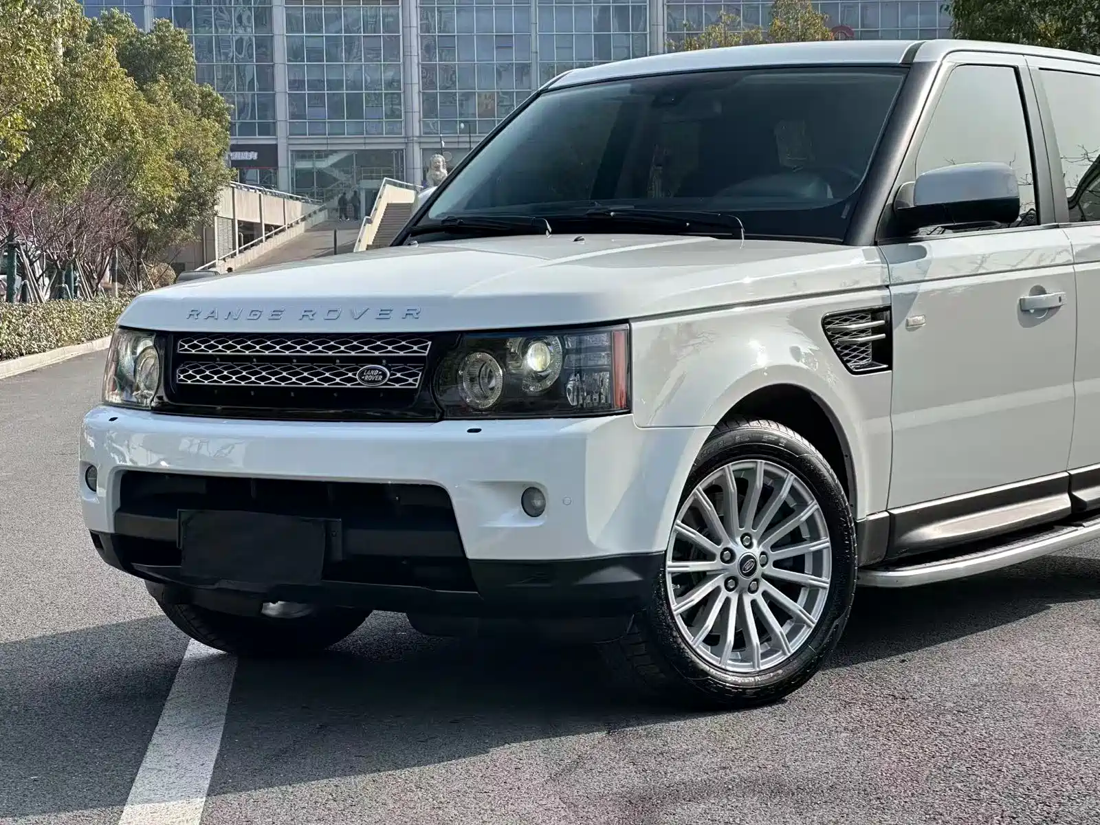 Photo 10 - Land Rover Range Rover Sport