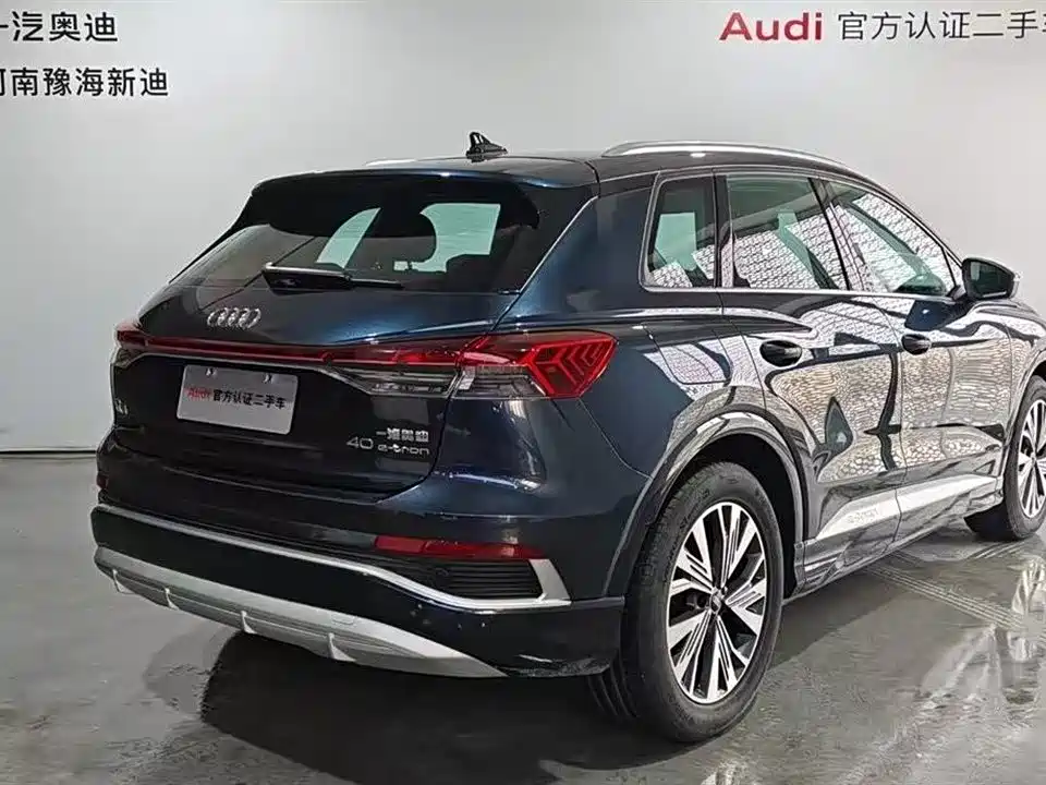 Audi Q4 e-tron 2024 40 e-tron Pioneer Edition фото 17
