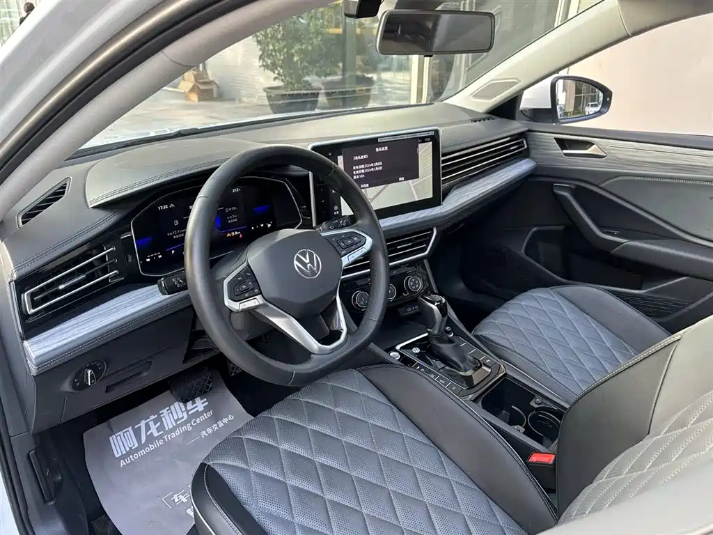 Volkswagen Sagitar 2025 300TSI DSG Surpass Edition фото 8