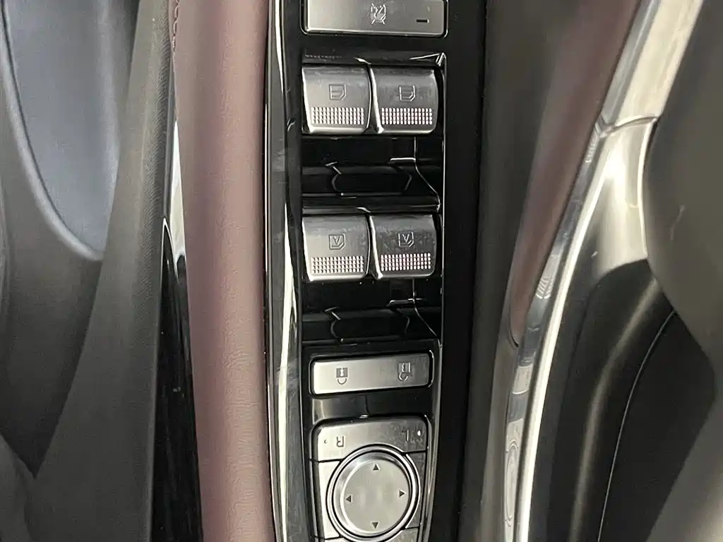 GAC Trumpchi Trumpchi E9 2025 Model E9 Super Fast Charging Premium фото 23