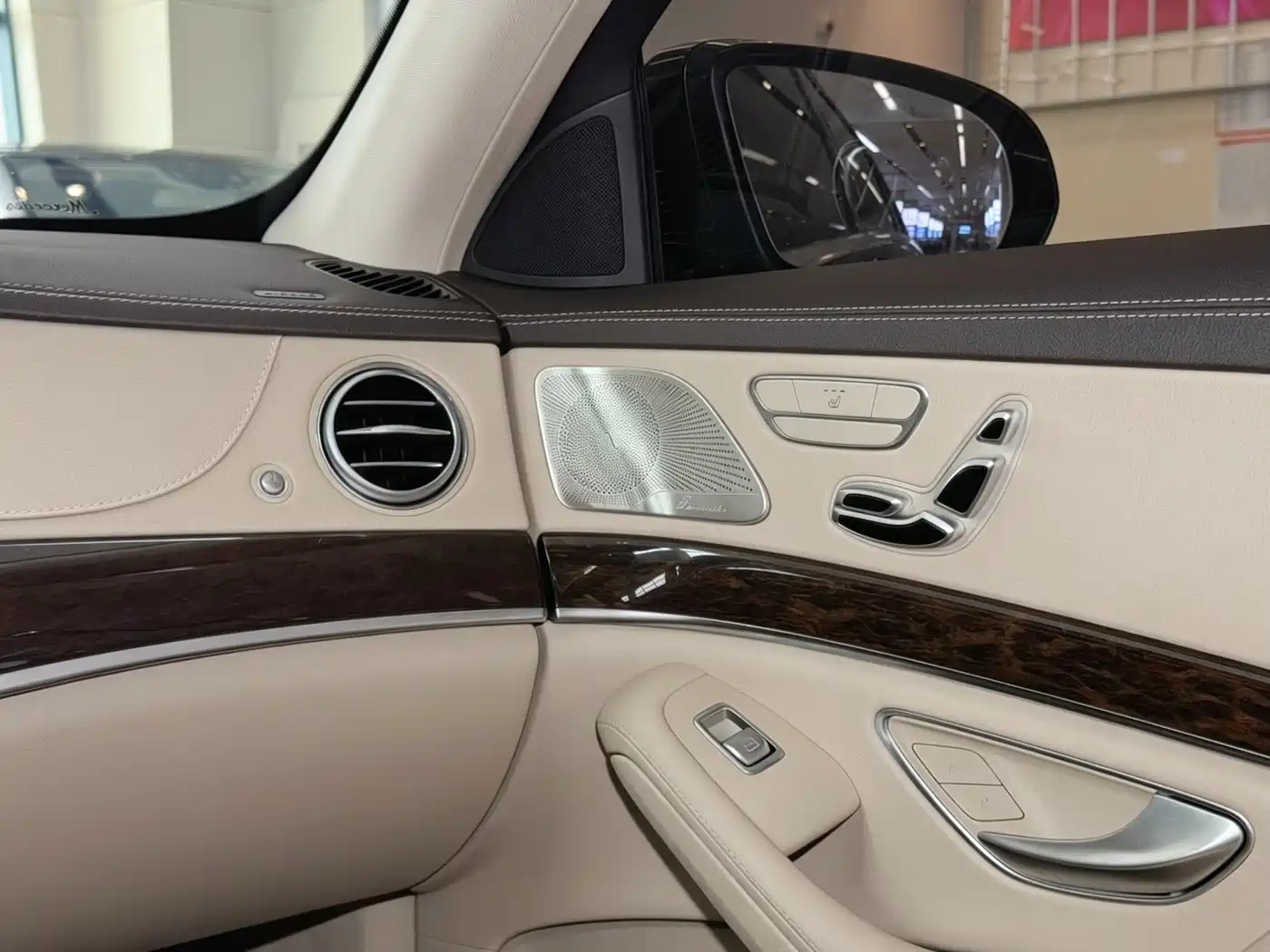 Mercedes-Benz S-Class 2018 S 320 L фото 15