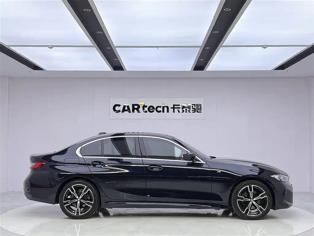 BMW 3 Series 2024 325i M Sport Package фото 13