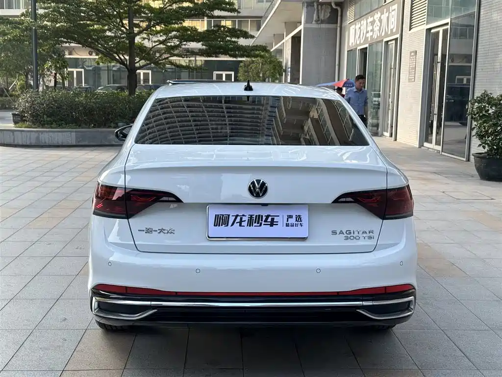 Volkswagen Sagitar 2025 300TSI DSG Surpass Edition фото 12