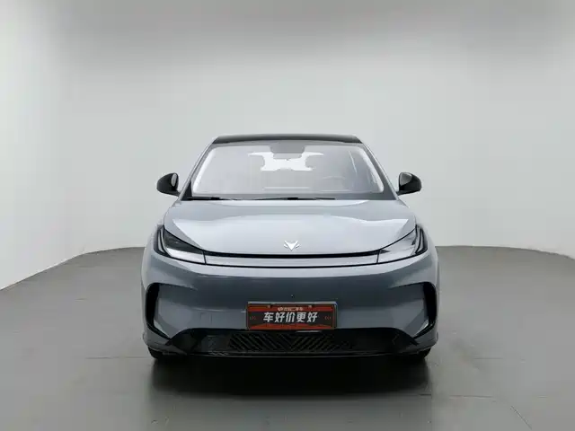 ARCFOX T1 2025 425 Mid-range Version — фото 3