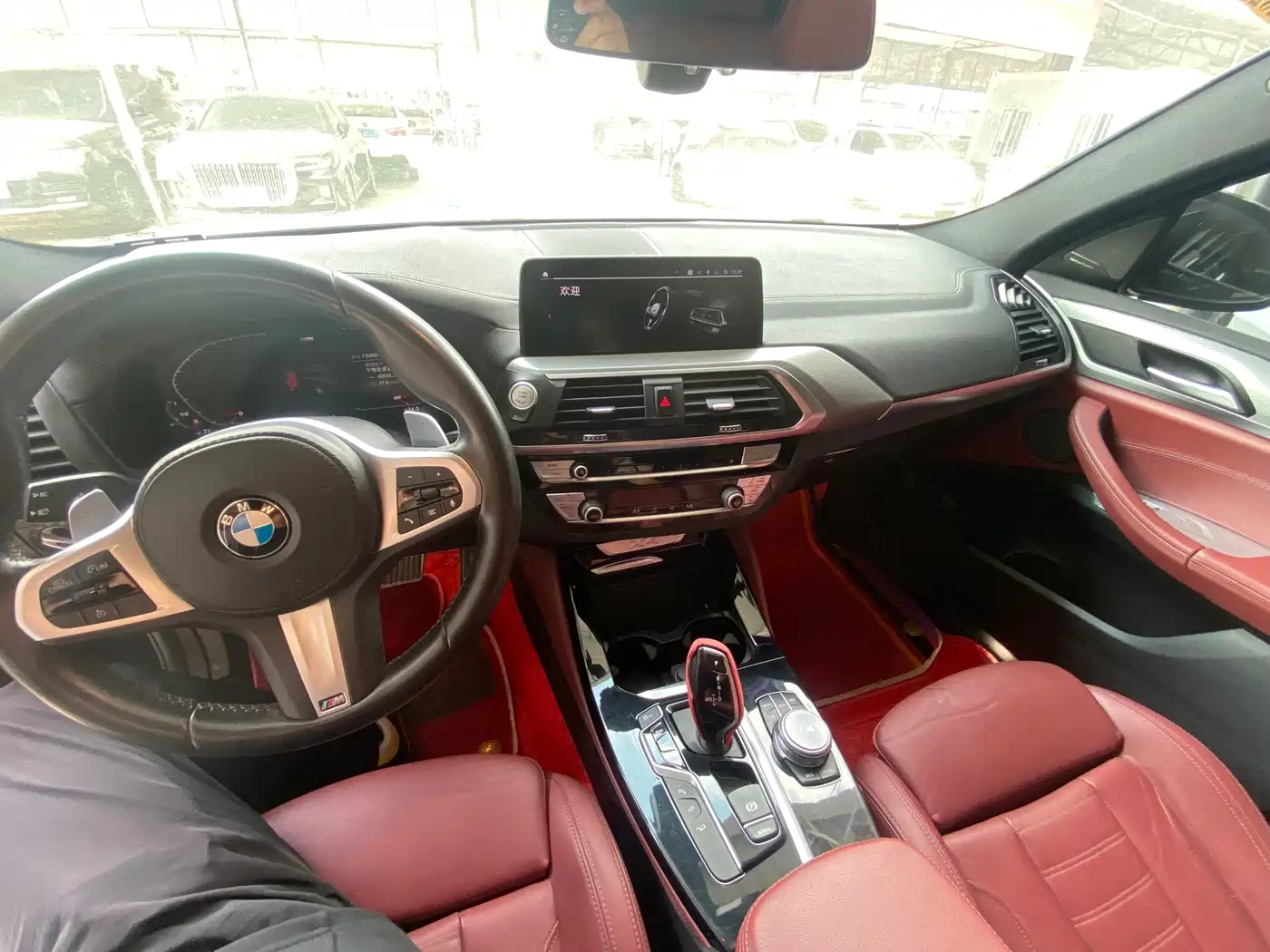 Photo 5 - BMW X4