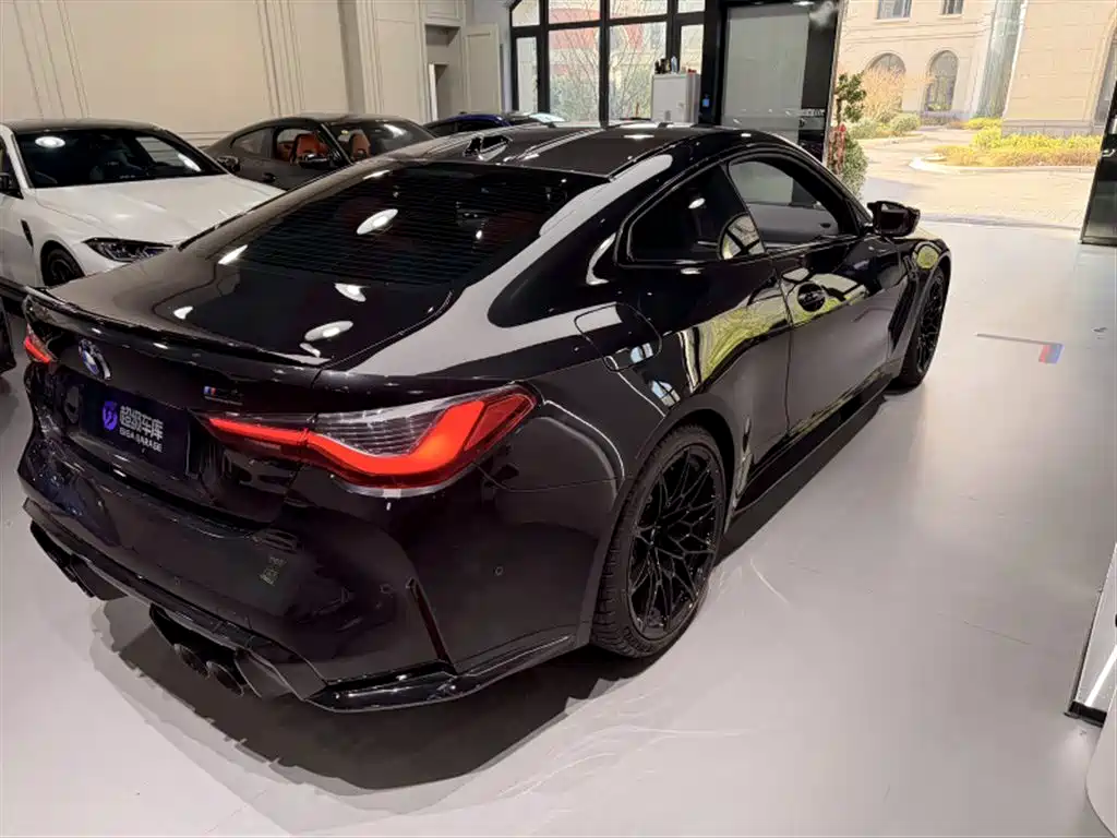 BMW M4 2023 M4 Coupe M xDrive Thunder Edition фото 5