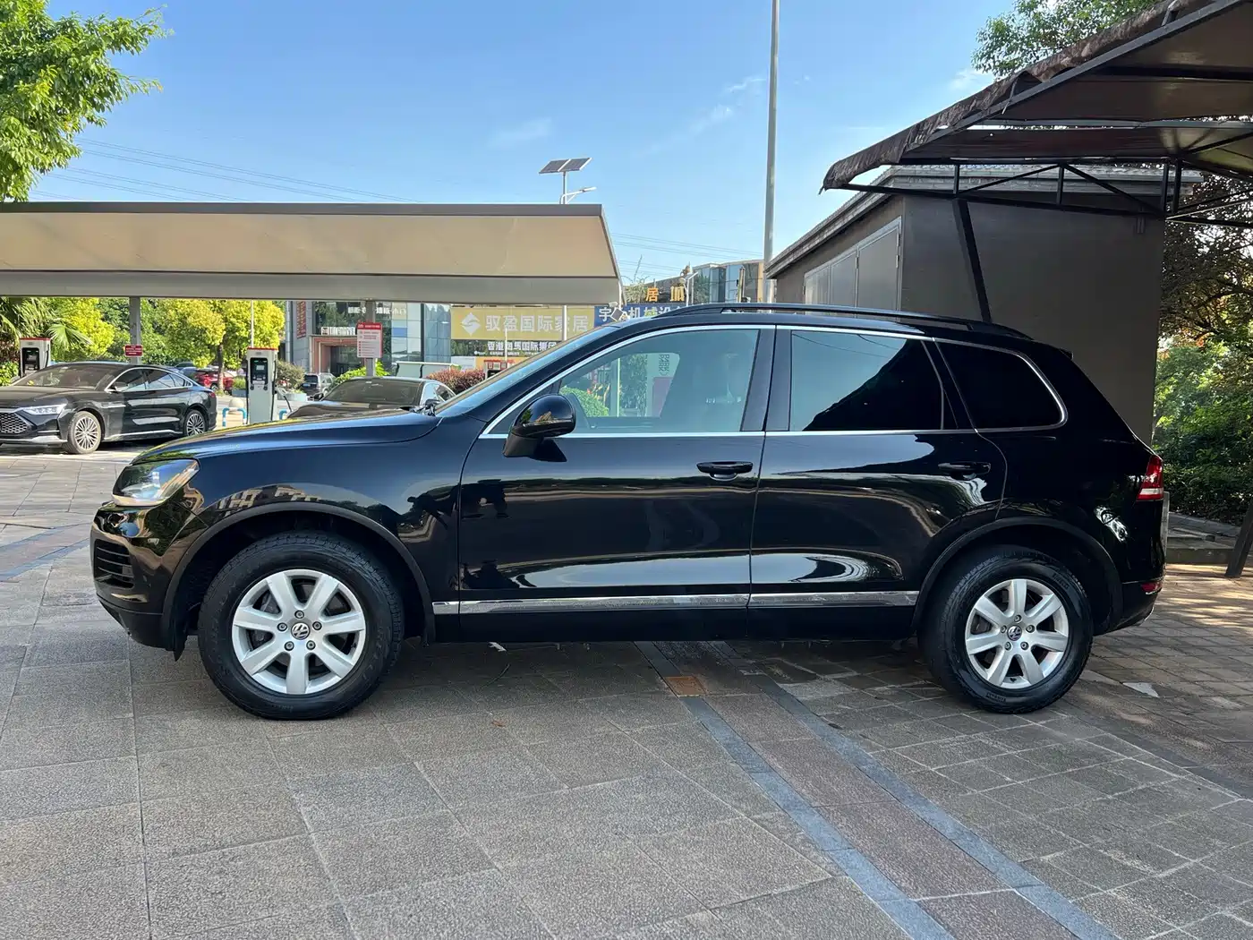 Volkswagen Touareg 2011 2011 3.0TSI Standard