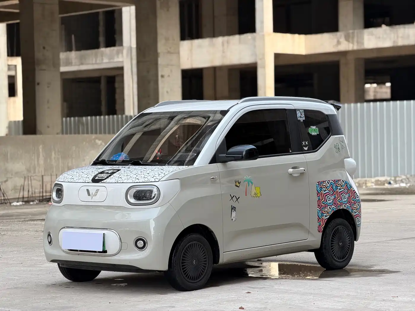 Photo 1 - Wuling Motors Hongguang MINIEV