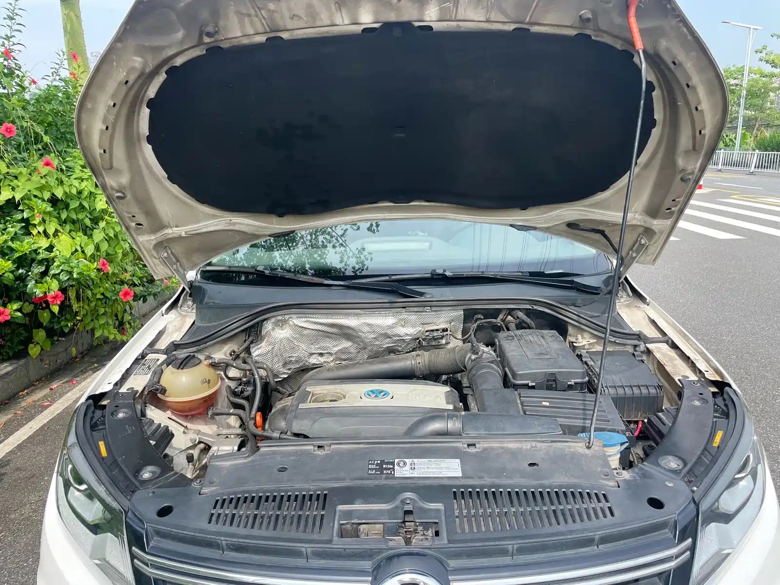 Photo 27 - Volkswagen Tiguan
