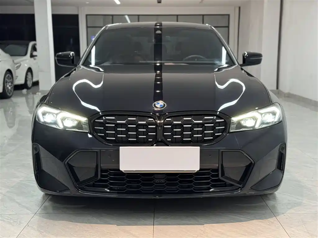 BMW 3 Series 2023 325i M Sport Black Night Package фото 12