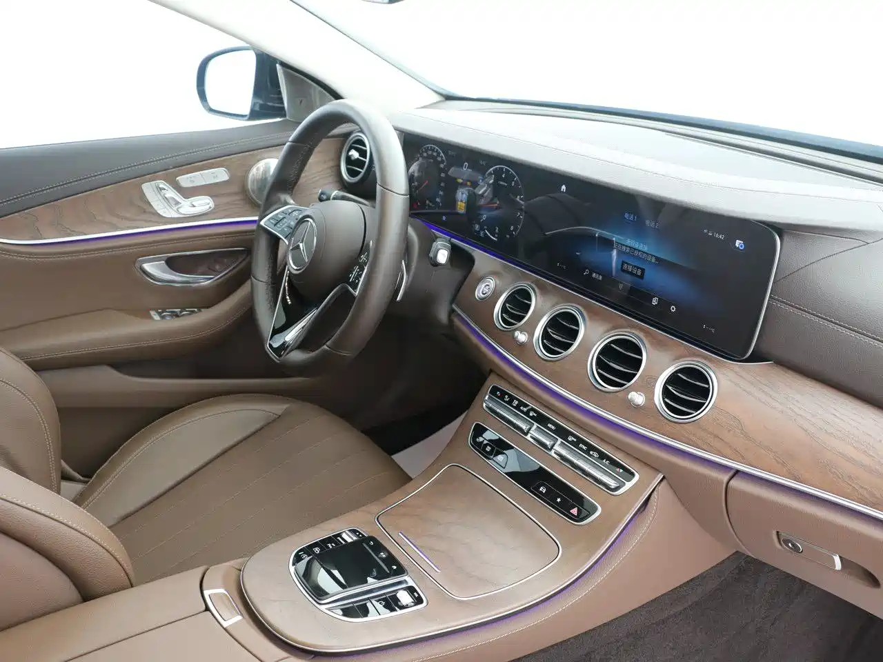  E CLASS