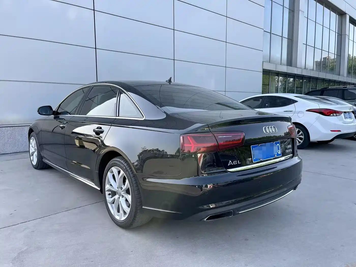 Audi A6L 2016 30 FSI Technology фото 6
