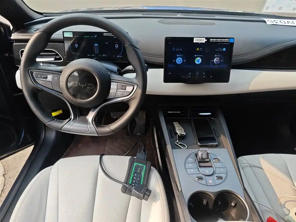 BYD Seal 06 New Energy 2024 DM-i 80KM Luxury фото 10
