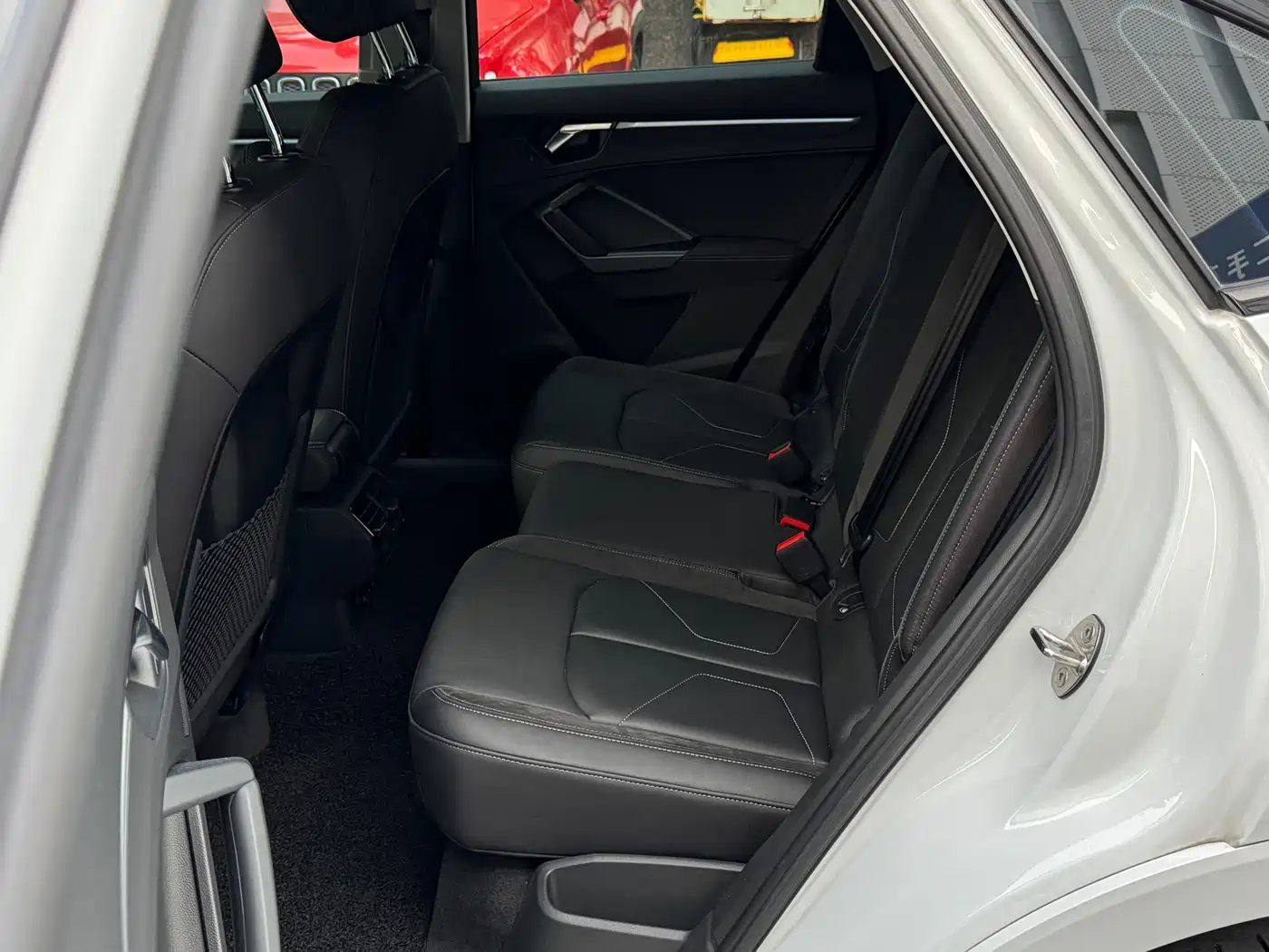 Audi Q3 Sportback 2023 40 TFSI Fashion фото 6