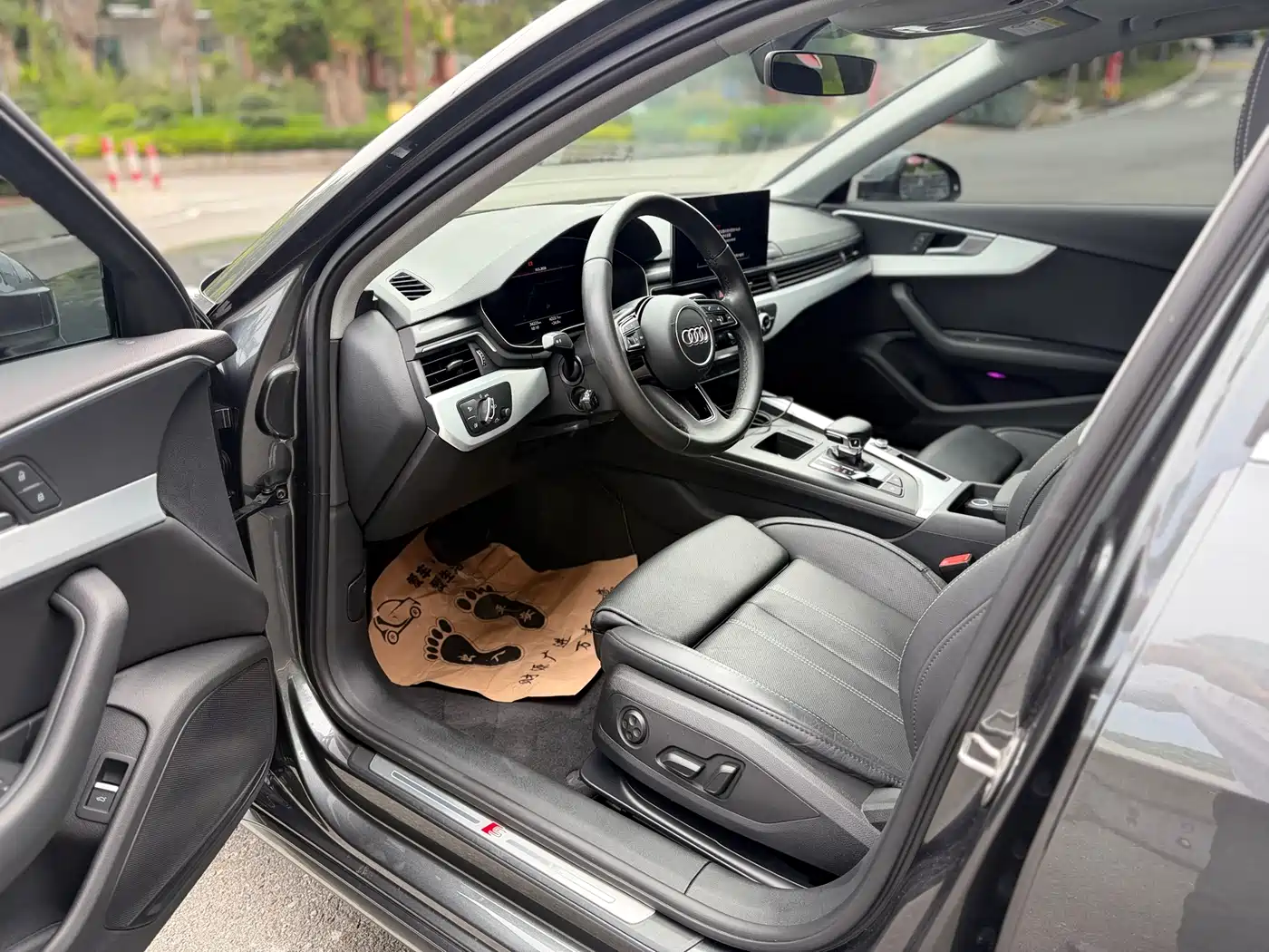 Audi A4L 2022 40 TFSI Fashion Dynamic фото 4