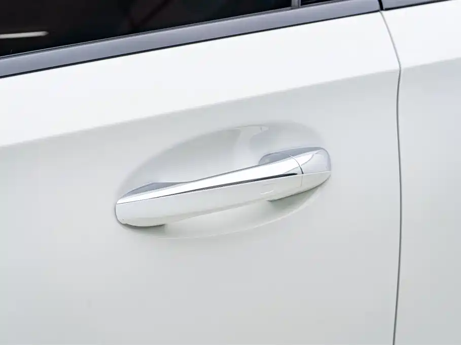 Photo 14 - Mercedes-Benz A-Class AMG