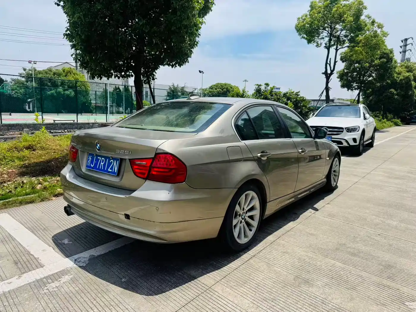 BMW 3 Series 2011 325i Fashion фото 3