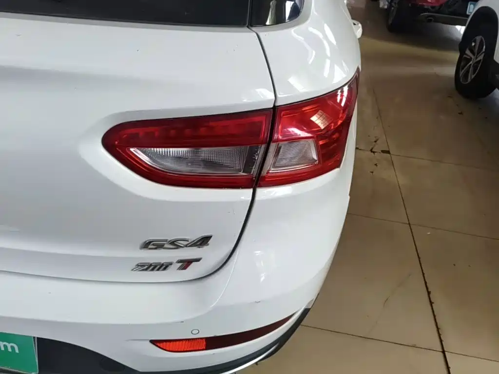 صورة 8 - GAC Trumpchi GS4