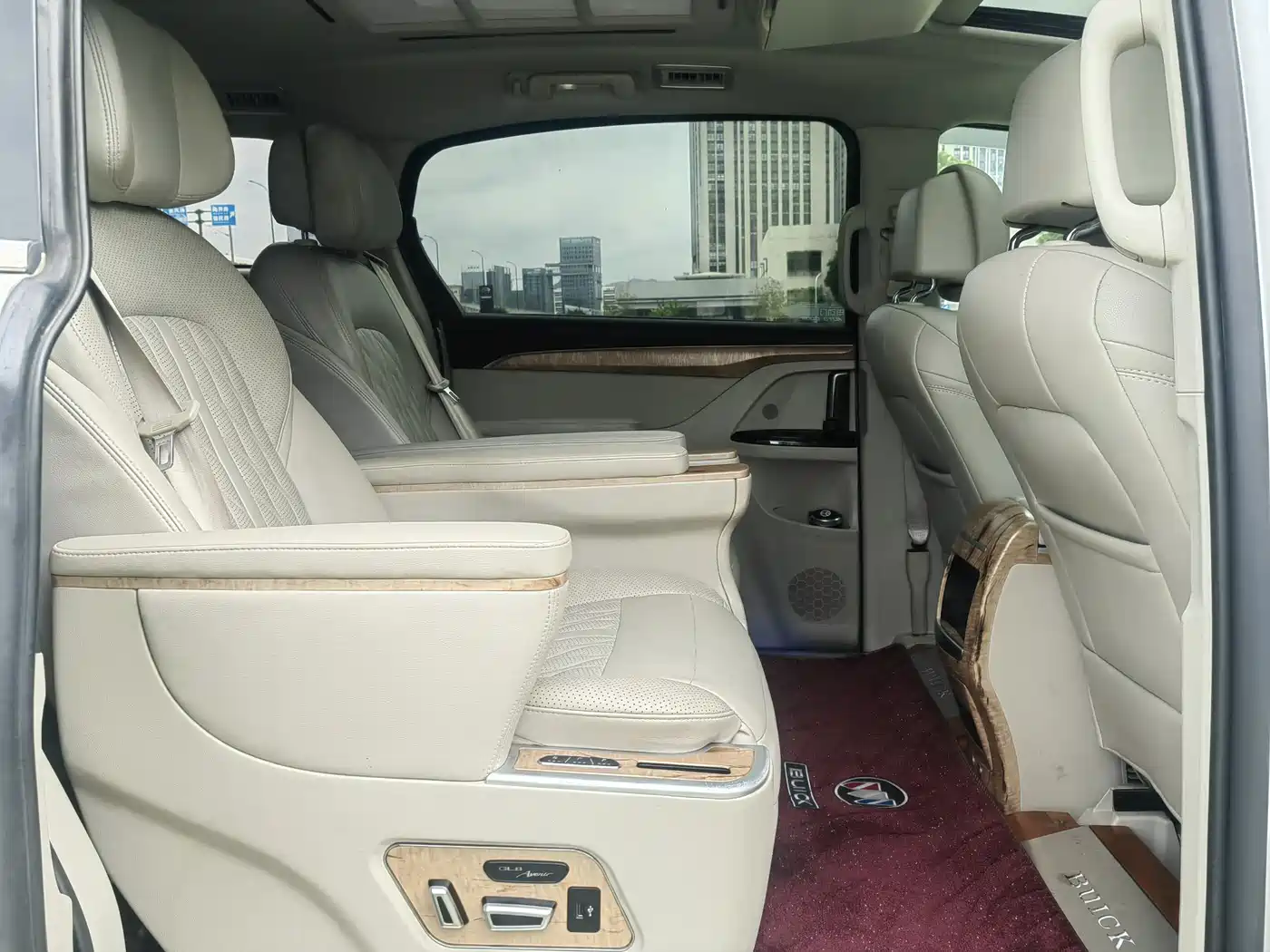 Buick GL8 2018 ES 28T Comfort Type China VI фото 11