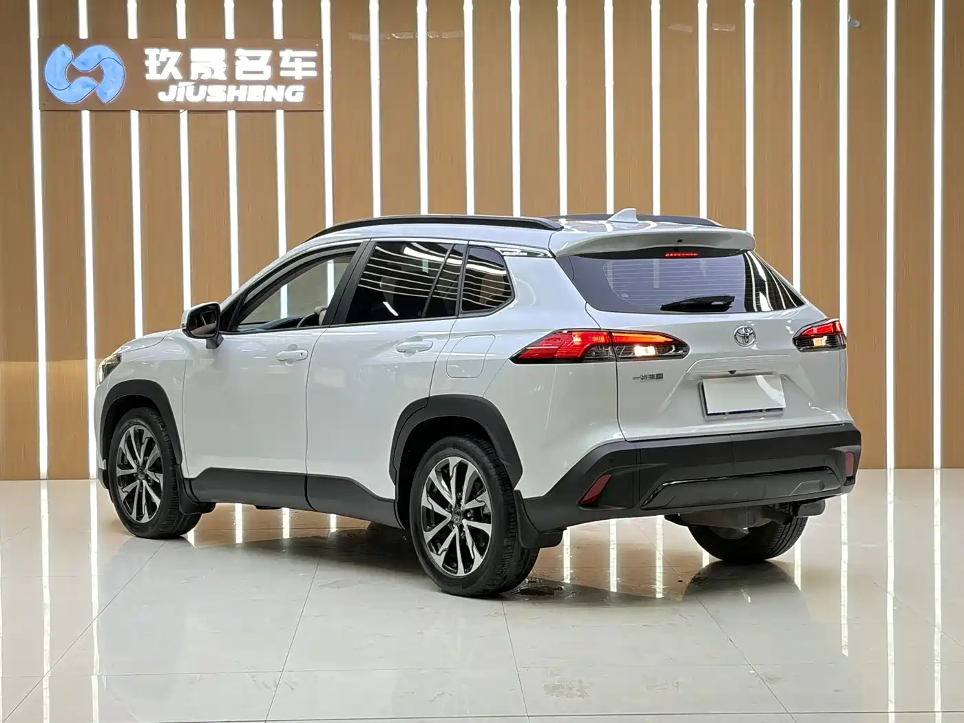 TOYOTA COROLLA SHARP AMPLIFIER