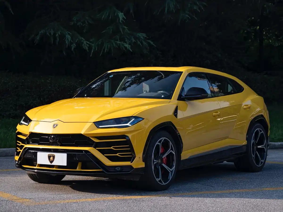 Lamborghini Urus 2021 4.0T V8