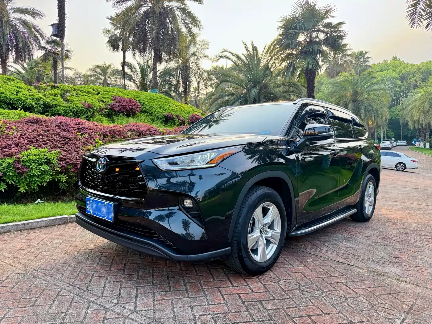 Toyota Highlander 2024 2.5L Smart Hybrid 4WD Elite 7-seater
