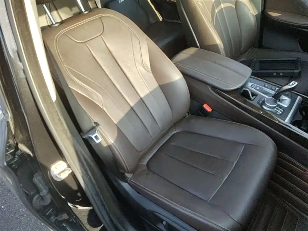 BMW X5 (Import) 2017 xDrive28i фото 25