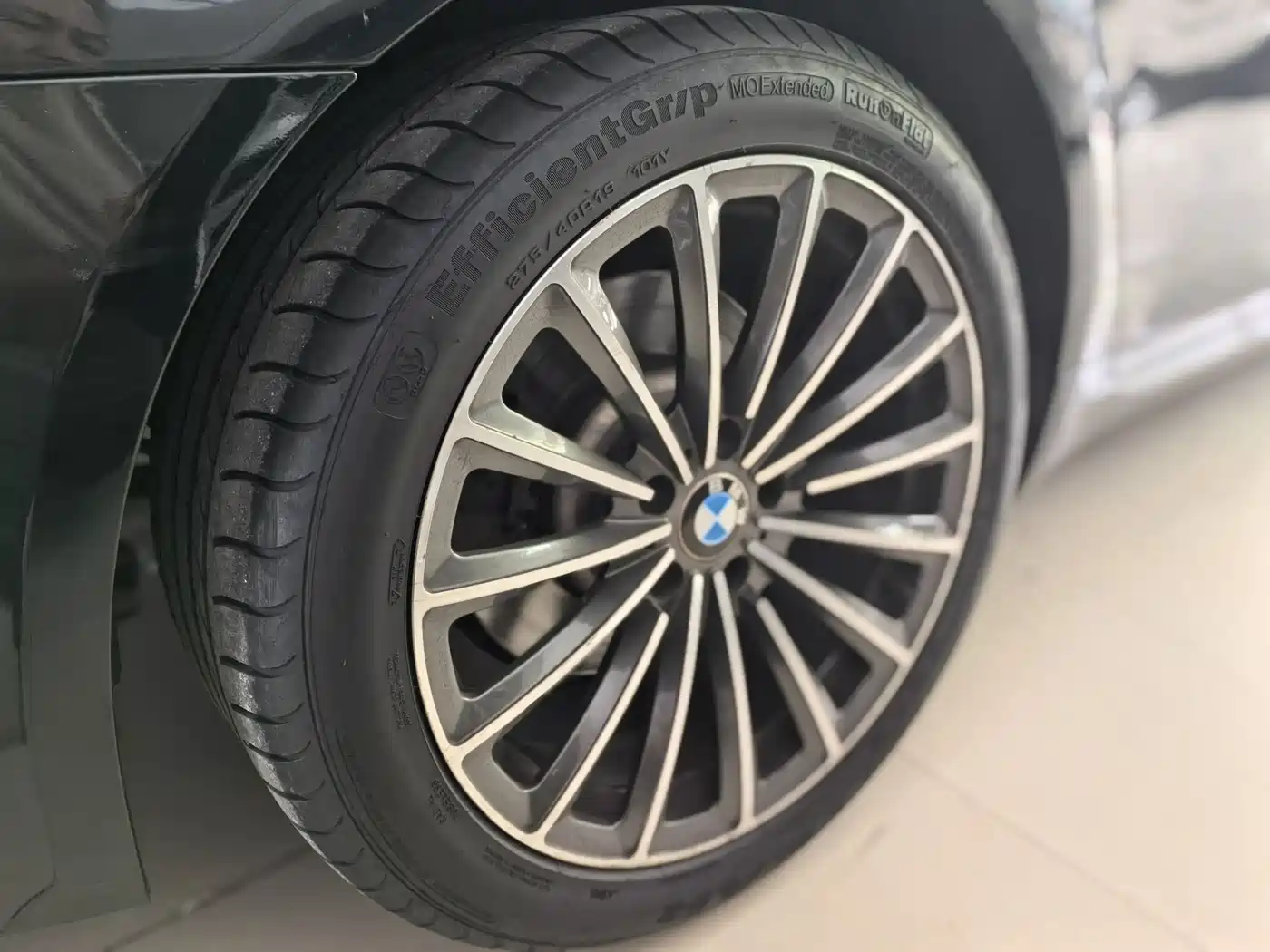 BMW 7 Series 2009 Model 740Li Leading Edition фото 17