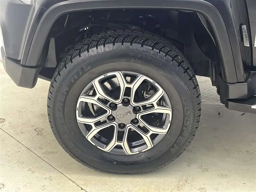 BAIC ORV Beijing Offroad BJ40 2024 2.0T Urban Hunter Glory Edition фото 9