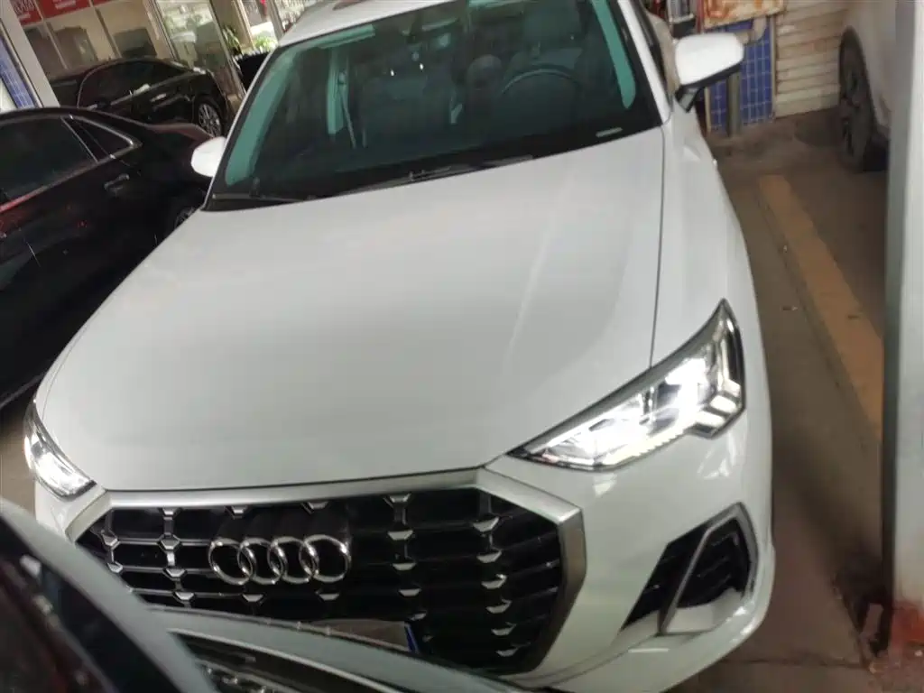 Audi Q3 2021 35 TFSI Progressive Sport фото 3