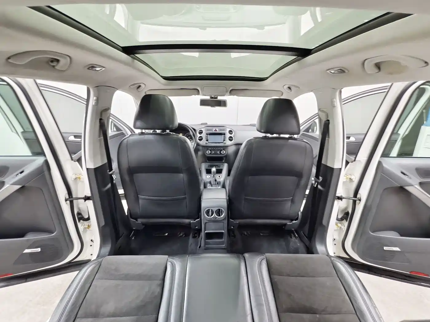 Volkswagen Tiguan 2012 2.0TSI Automatic 4WD Flagship Edition фото 10