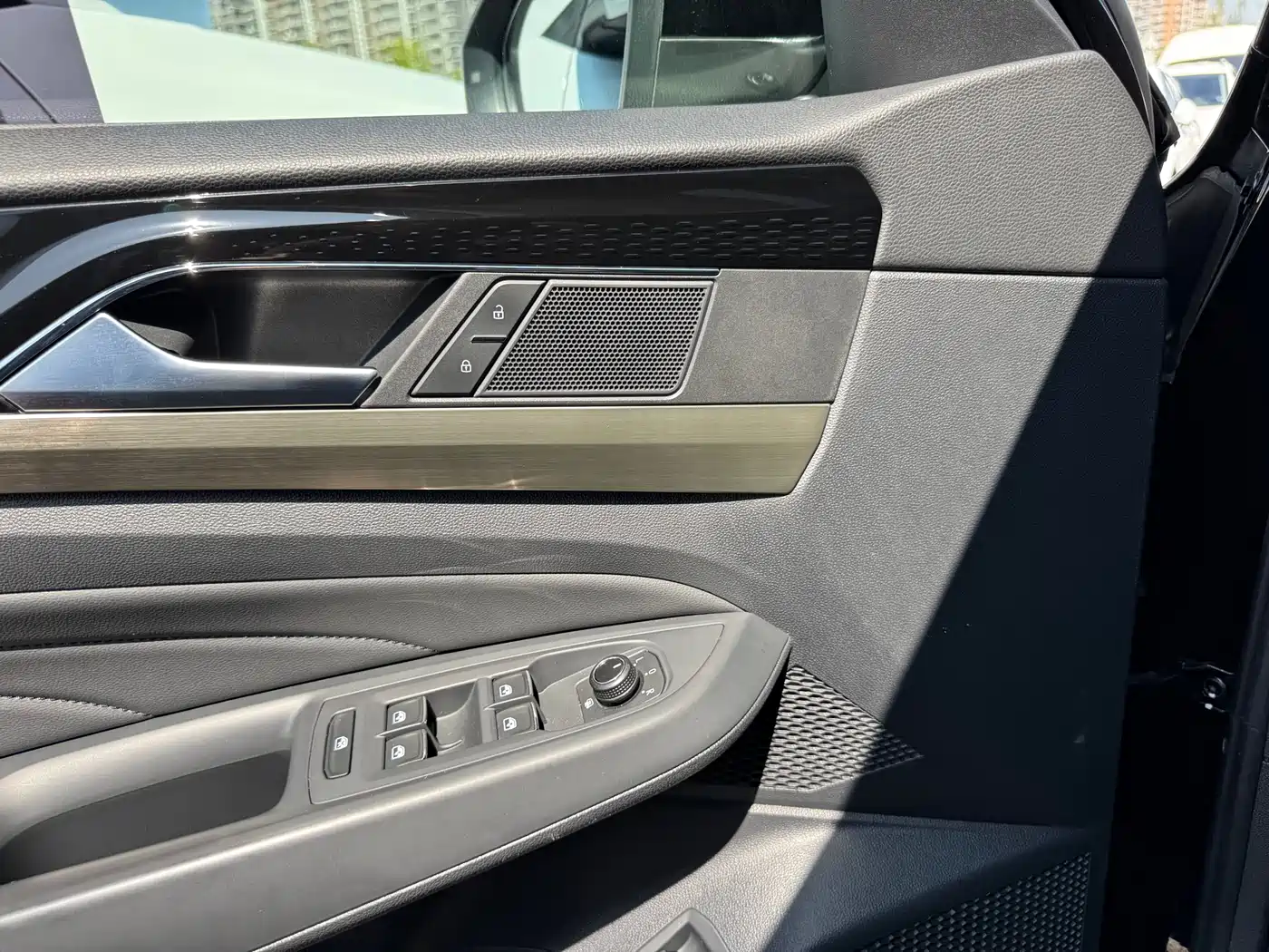 VOLKSWAGEN PASSAT NEW ENERGY