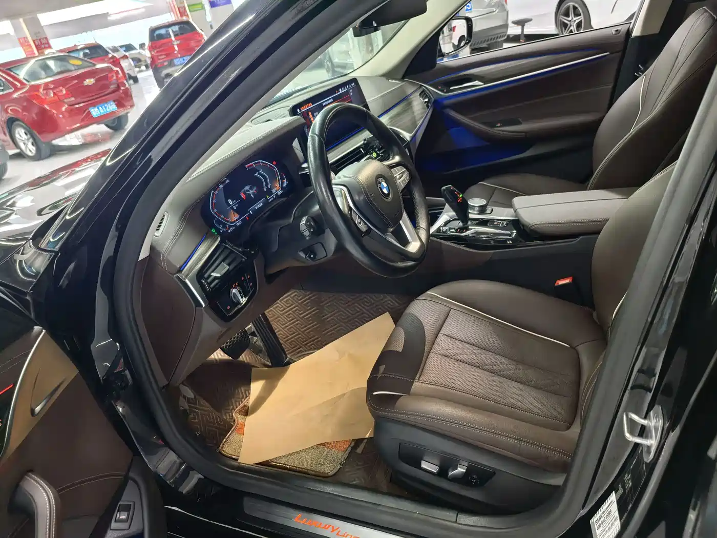 BMW 5 Series 2021 530Li Leading Luxury Package фото 6