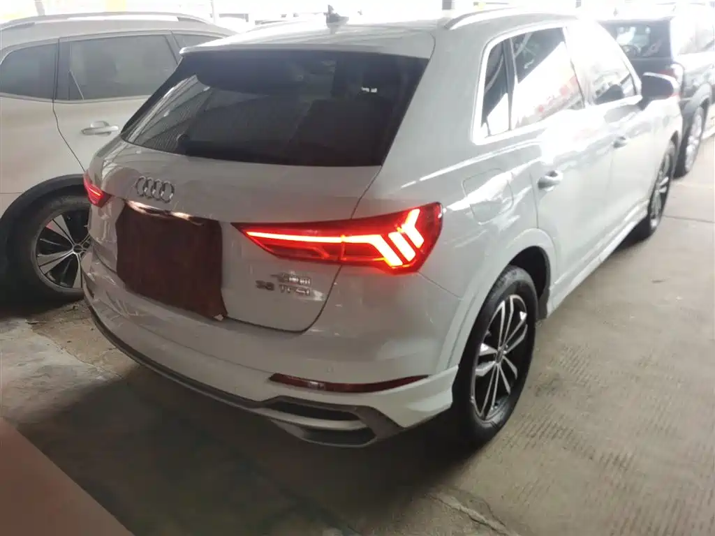Audi Q3 2021 35 TFSI Progressive Sport фото 8