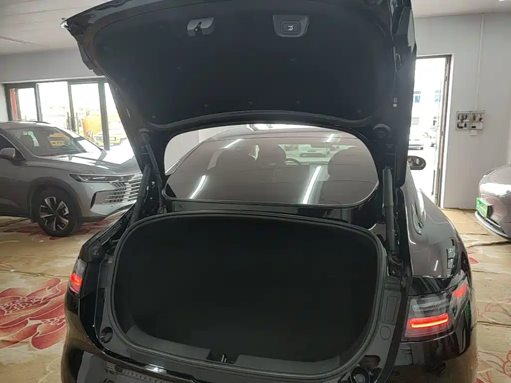 Leapmotor C01 2024 2024 Extended Range 216 Premium Edition