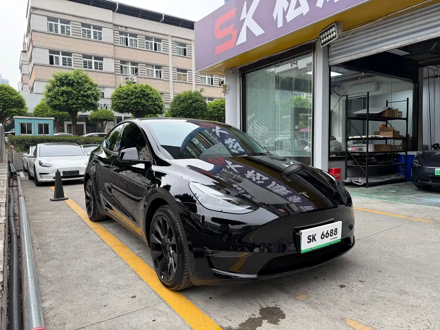 Фото 3 - Tesla Model Y