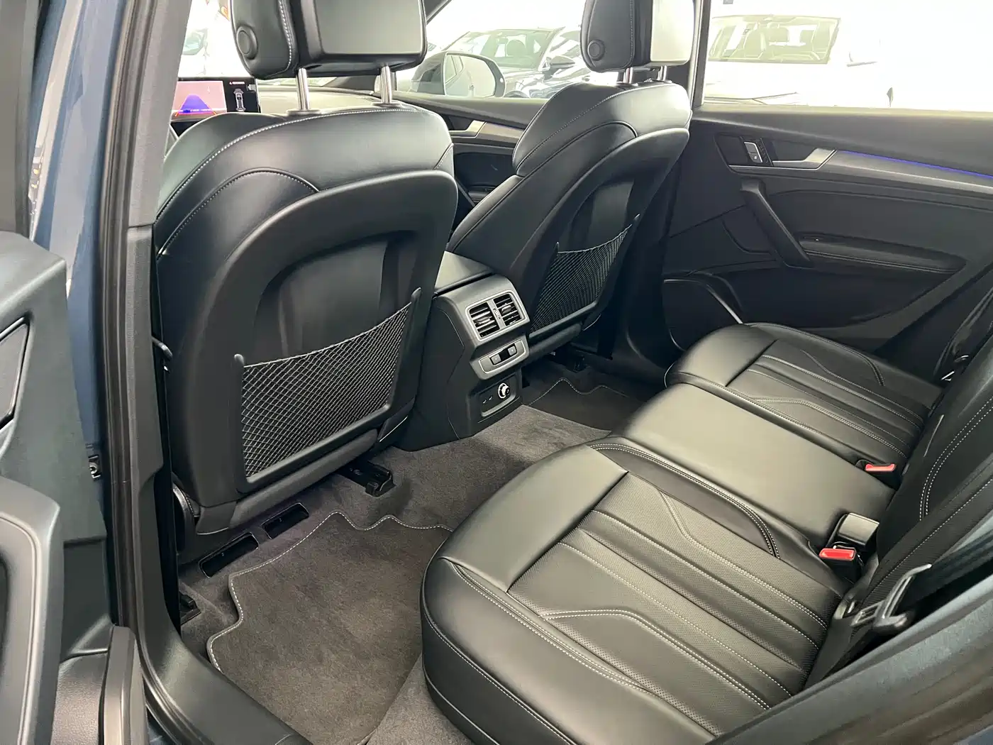 Audi Q5L 2025 40 TFSI Luxury Dynamic фото 6