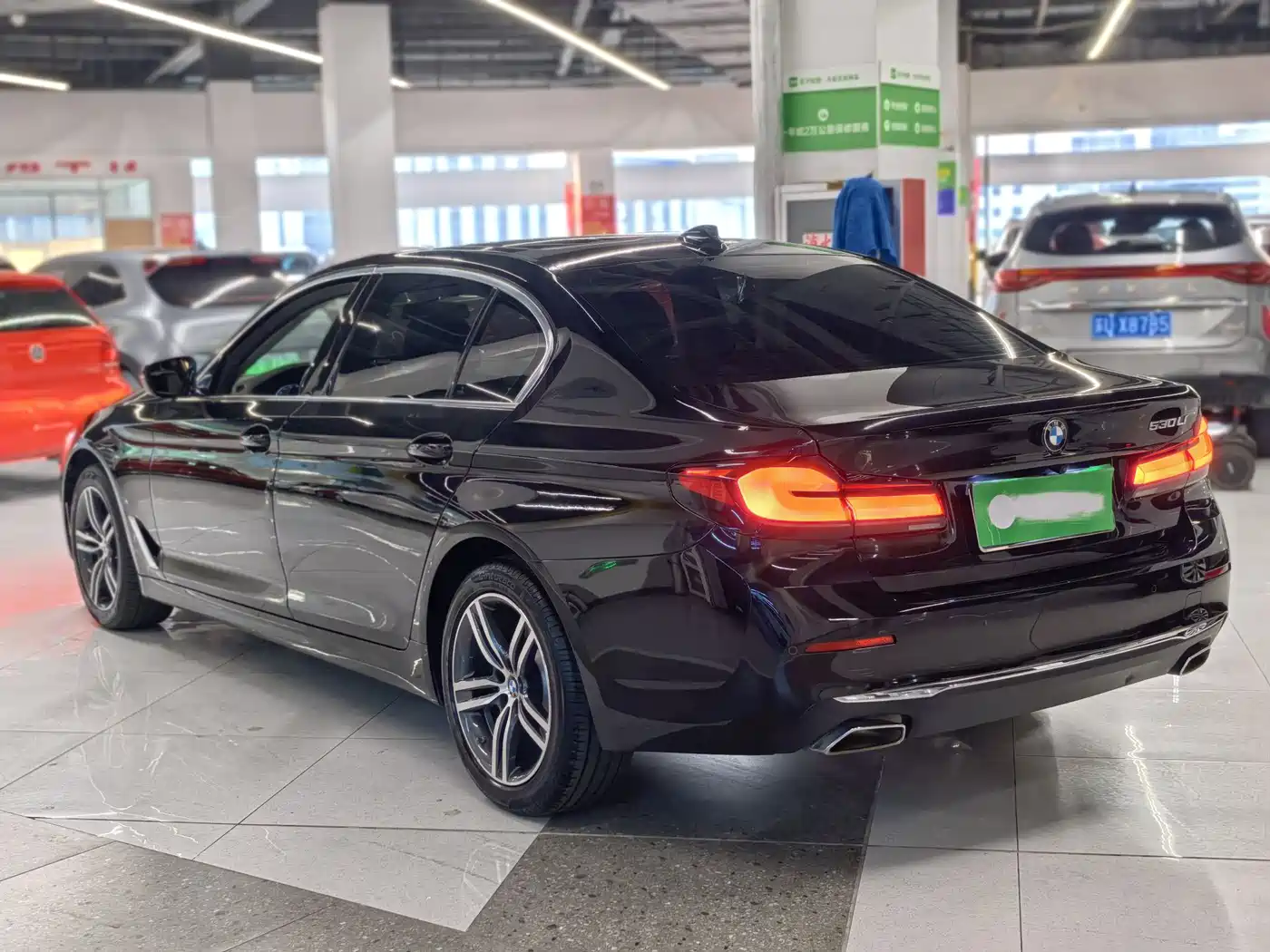 BMW 5 Series 2021 530Li Leading Luxury Package фото 5