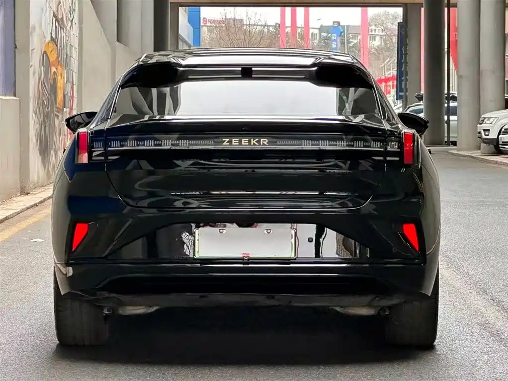 ZEEKR EXTREME KRYPTON 001