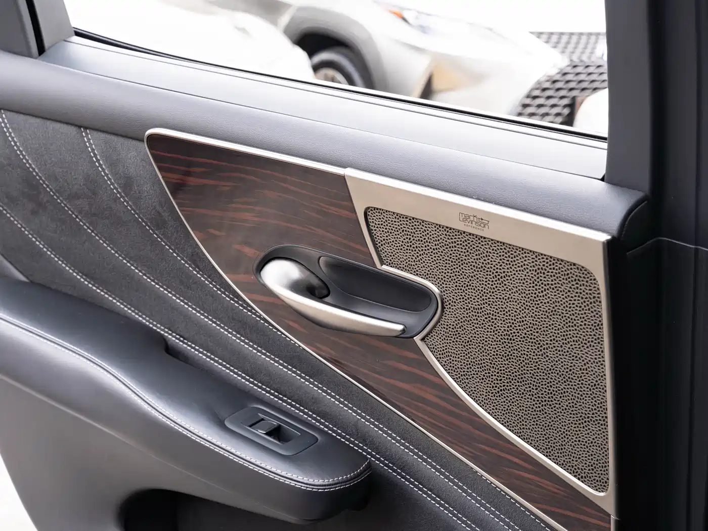 Lexus LS 2021 2021 500h Luxury Edition